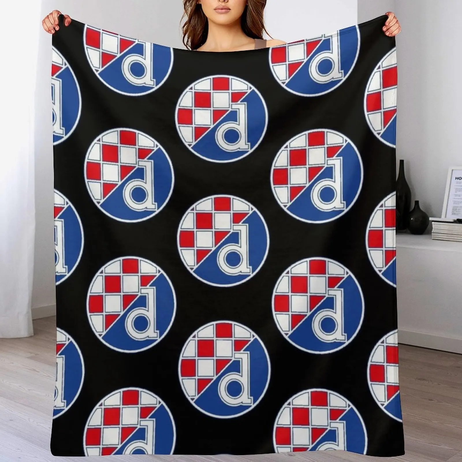 3D Printing Zagreb - Dinamo Zagreb Throw Blanket Stylish Warm
