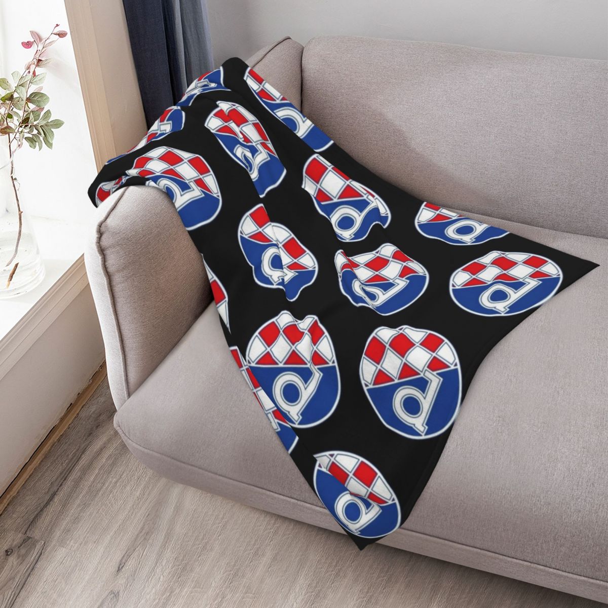 Dinamo Zagreb Throw Blanket So - 3D Printing Zagreb recension och pris